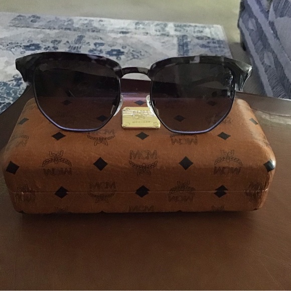 MCM 53mm Gradient Metal Sunglasses main image 5